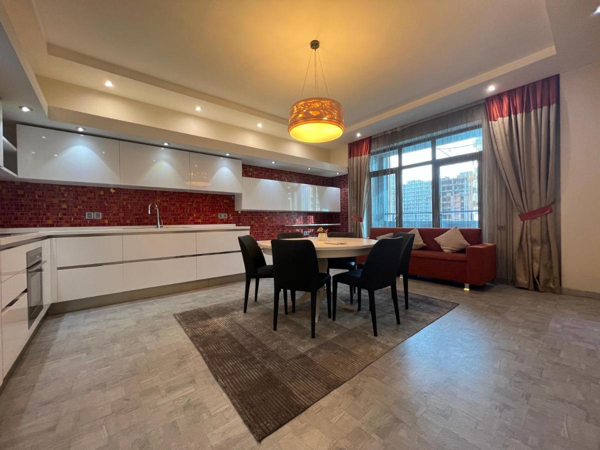Megafun Luxury Family Apartment Baku Eksteriør billede