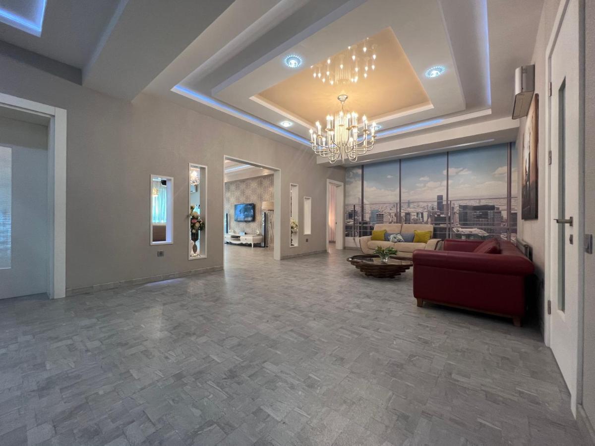 Megafun Luxury Family Apartment Baku Eksteriør billede
