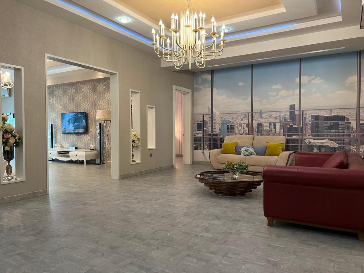 Megafun Luxury Family Apartment Baku Eksteriør billede